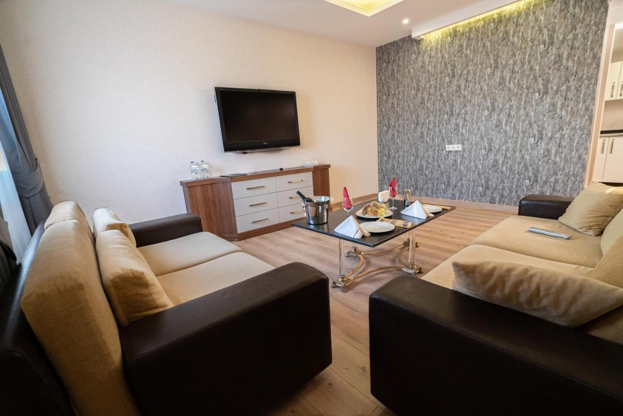 เดอะ กรีน พาร์ค โฮเต็ล ดิยาร์บากีร์ Hotel ดิยาร์บาคีร์ ภายนอก รูปภาพ