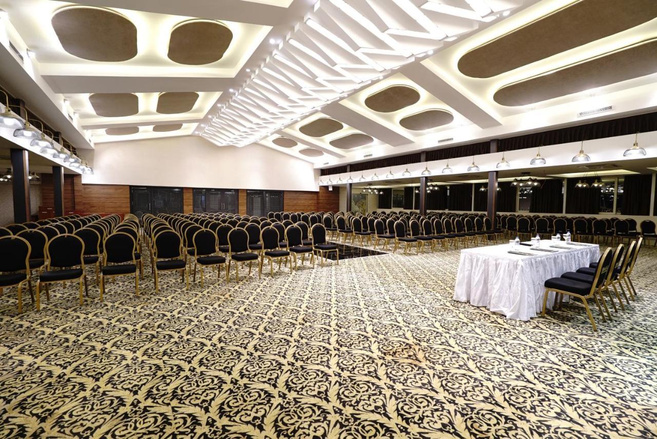 เดอะ กรีน พาร์ค โฮเต็ล ดิยาร์บากีร์ Hotel ดิยาร์บาคีร์ ภายนอก รูปภาพ